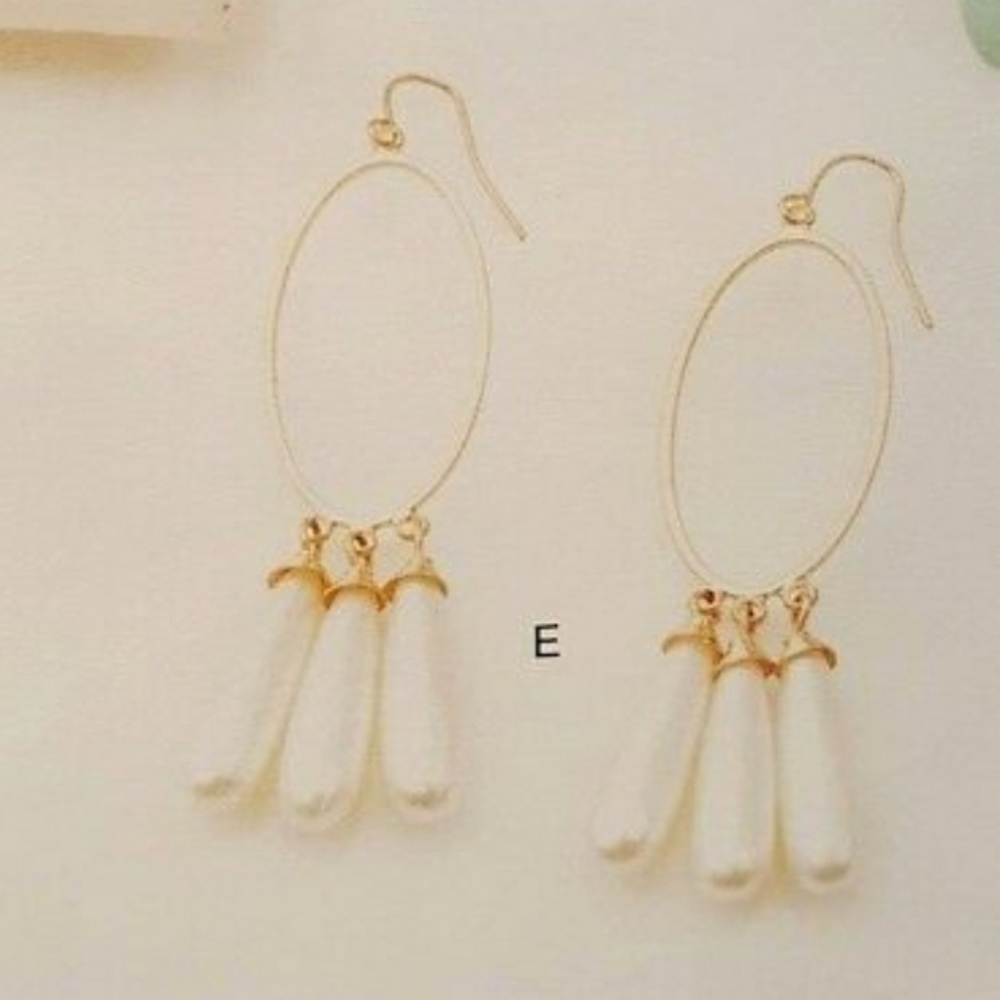 Plunder "Dari" Earrings New w/Box